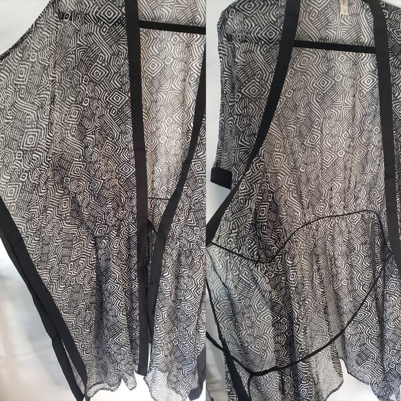Black White Silky Sheer Wizard Sleeve Beach Bath Robe Coverup - Picture 10 of 10